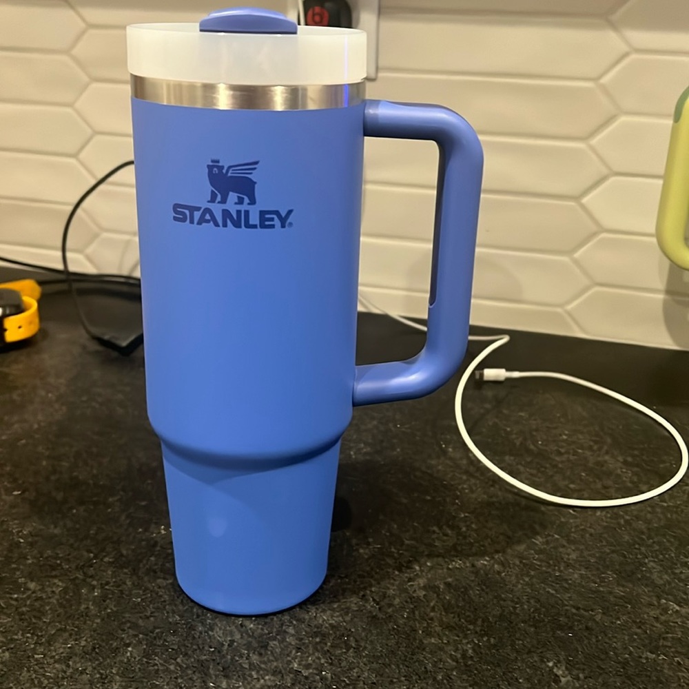 30 oz Stanley tumbler iris